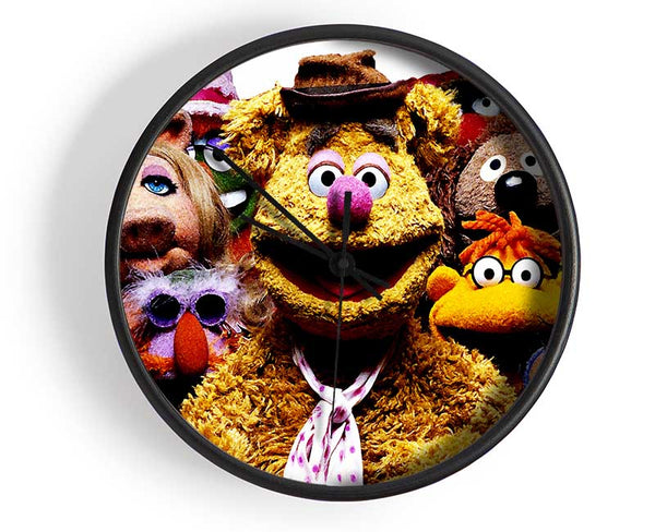 The Muppets Crew Retro 1970s Clock - Wallart-Direct UK