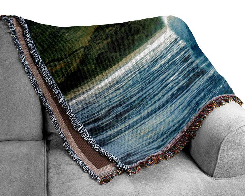 Water swirling waves Woven Blanket