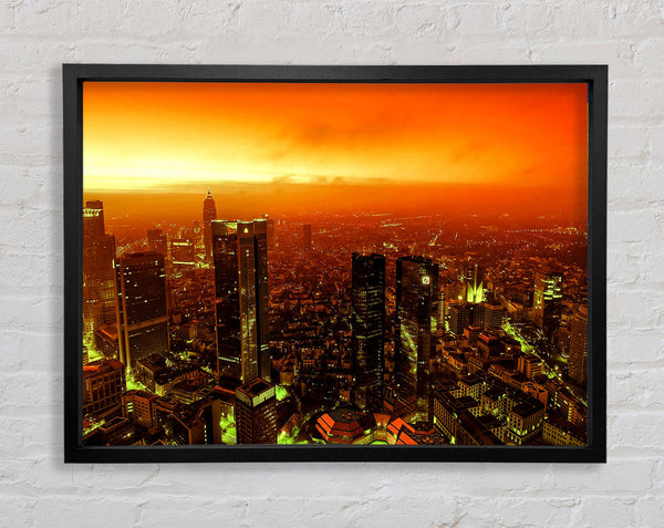 Orangefarbene Nebelstadt