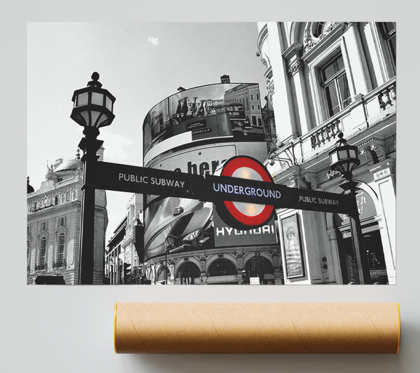 London Piccadilly Circus Giclee Print
