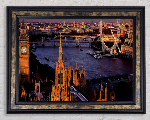 London Morning Glow Over The Thames