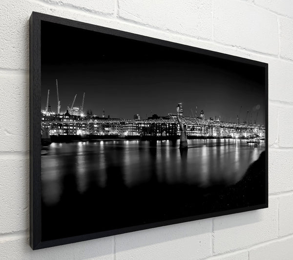London Thames B n W Nights