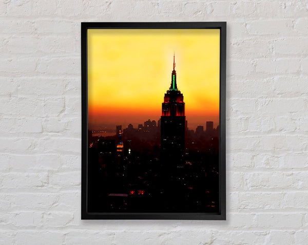Empire State Building in New York City, orangefarbenes Leuchten