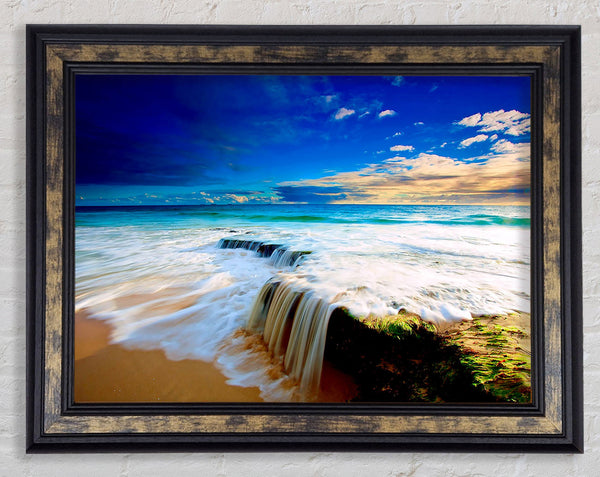 Spill Of The Ocean Waves Framed Print