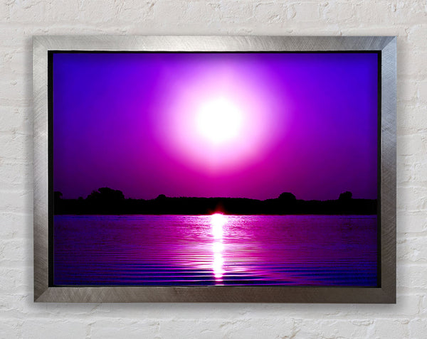 Kirschrote Sonne am See