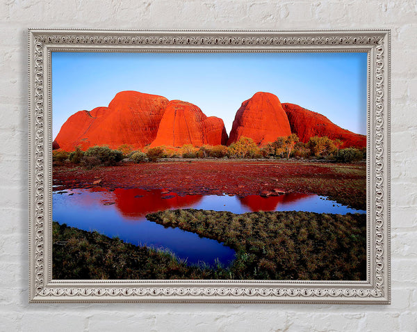 Blick auf den Fluss Ayres Rock (Uluru)
