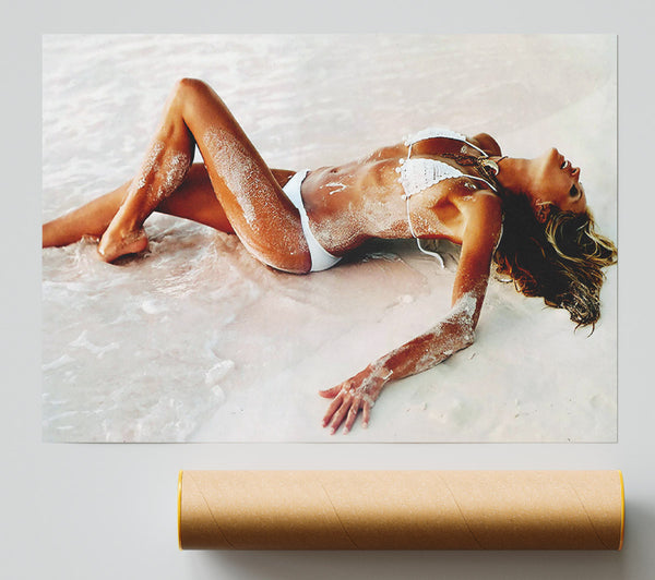 Elle Macpherson In The Sea Print