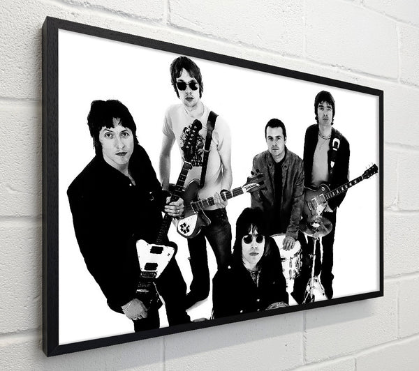 Oasis With There Instruments