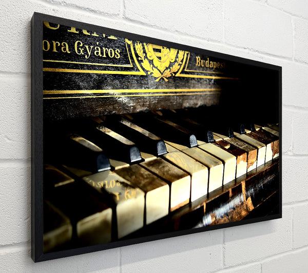 Old Piano 2