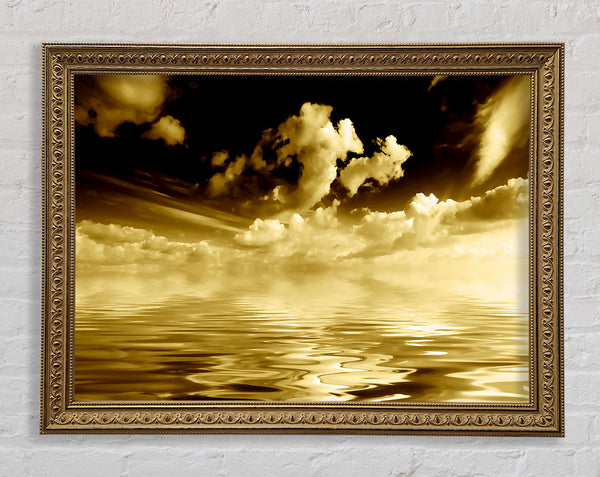 Dramatische Ozeanwolken Braun