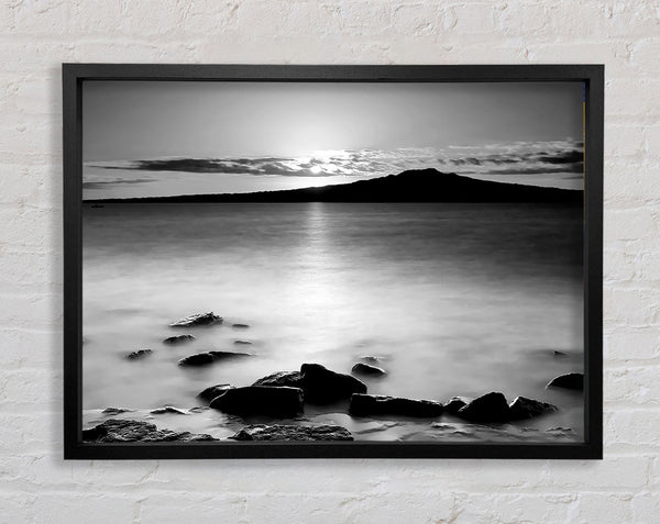 Ozean Nebel Reflexionen B n W