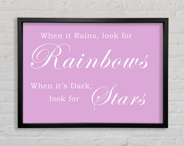 Wenn es regnet, suche nach Regenbogen Pink