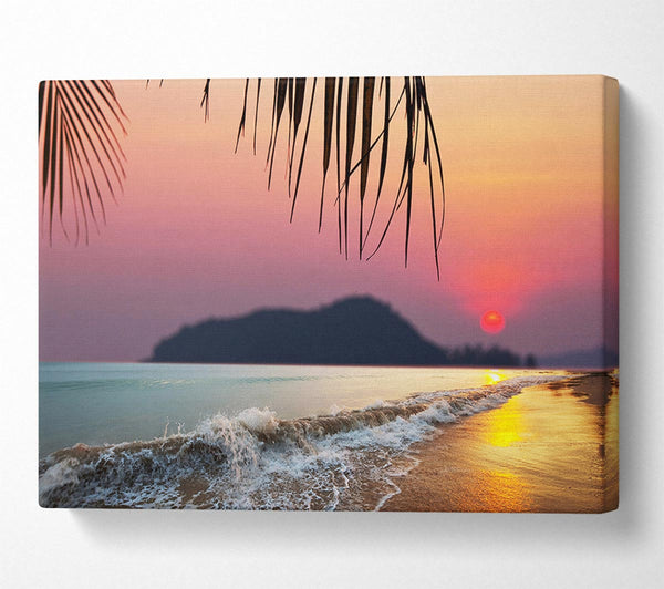  A Canvas Print of Movement Of the Glistening Sunset Canvas Print