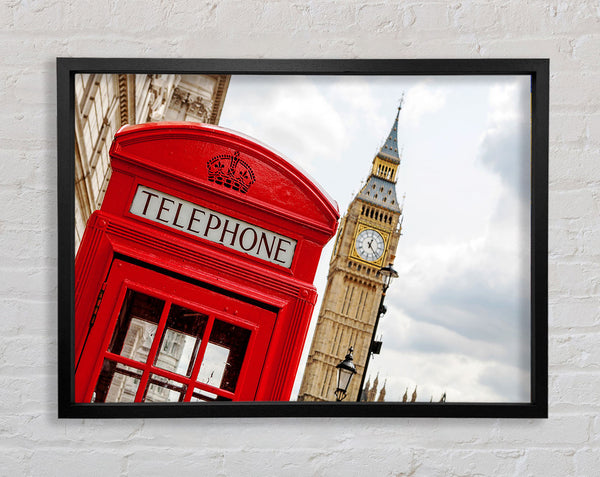 Rote Telefonzelle neben Big Ben