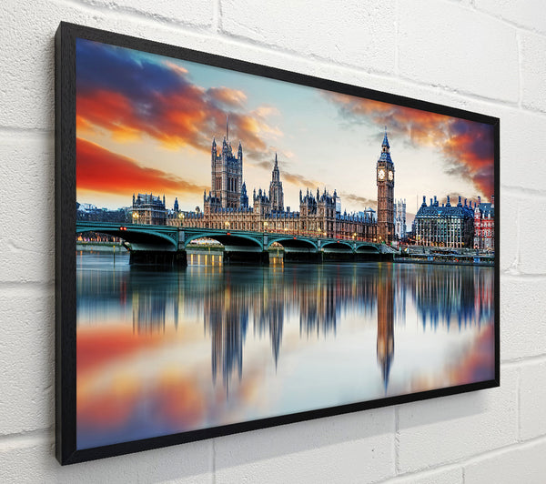 Stunning Reflections Of The Houses Of Parliament