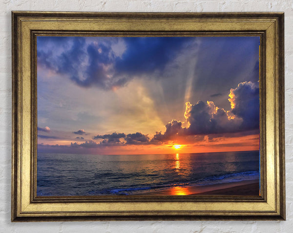 Britischer Sonnenuntergang an der Küste von Frinton