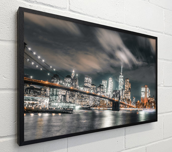 Light on the bridge in New York