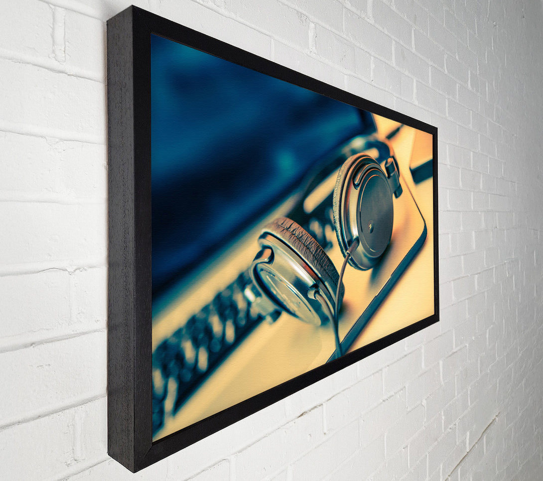  A Canvas Print of headpgones on the table Canvas Wall Art