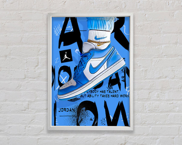Blaue Turnschuhe