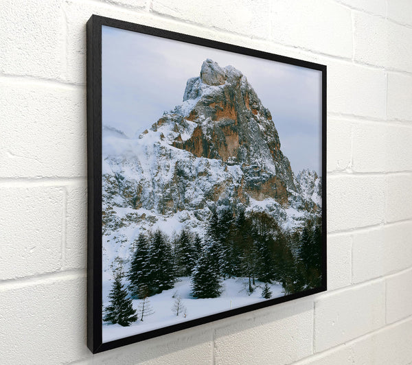 The Grey Mountain'S Crown