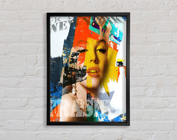 Marilyn Monroe Contrast Framed Print