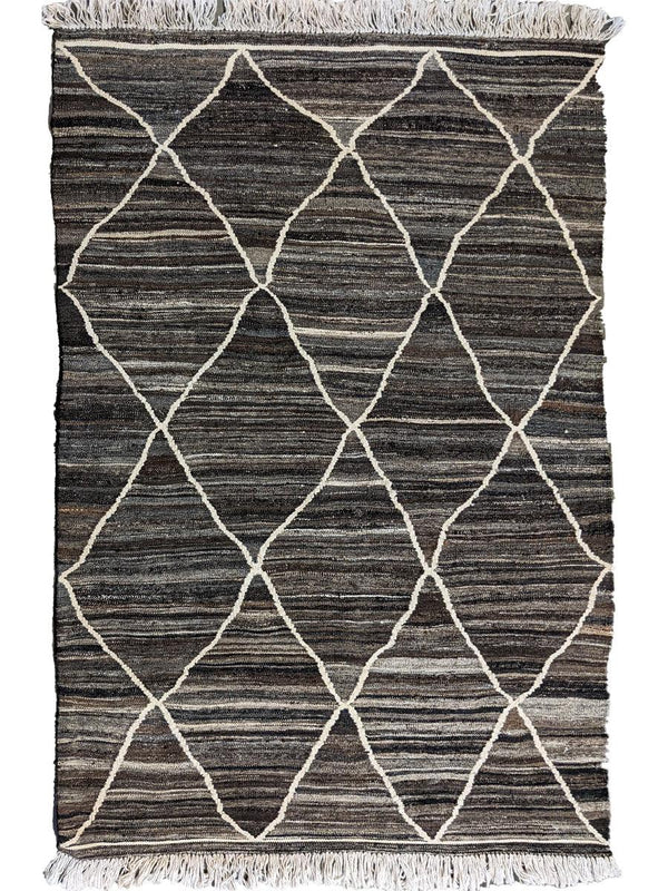 Zarifa Flatweave Rug - 183 x 132 cm