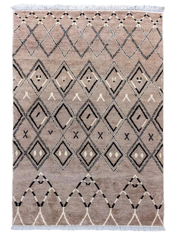 Mystical Hand Knotted Rug - 247 x 153 cm