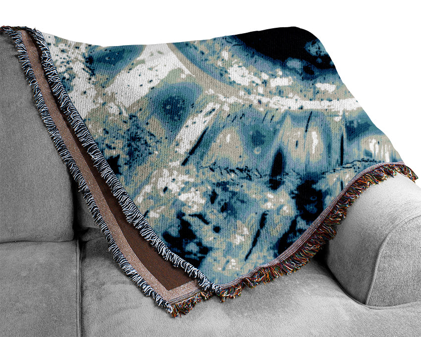 The Shells Core Woven Blanket