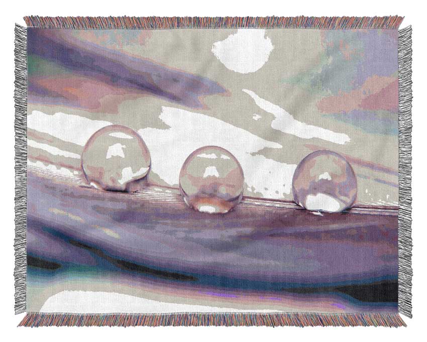 Three Water Drops Woven Blanket