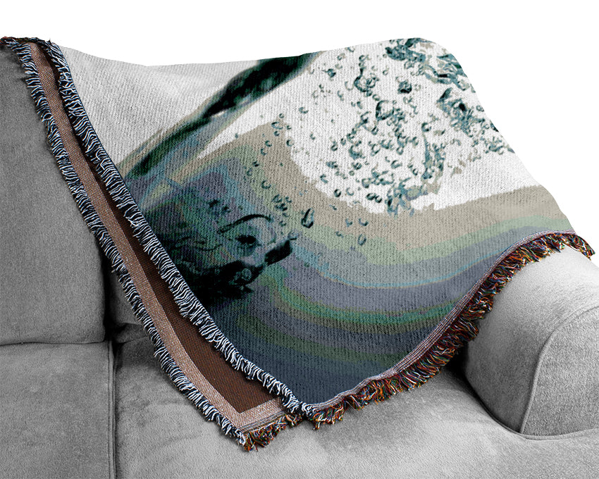 Water Wave Woven Blanket