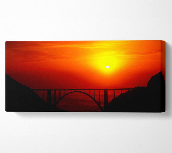 Brücke bei Sonnenuntergang