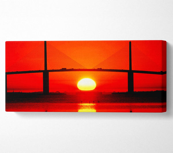 Brücke bei Sonnenuntergang