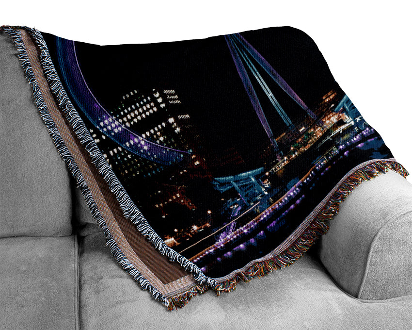 London Eye Blues In London Woven Blanket