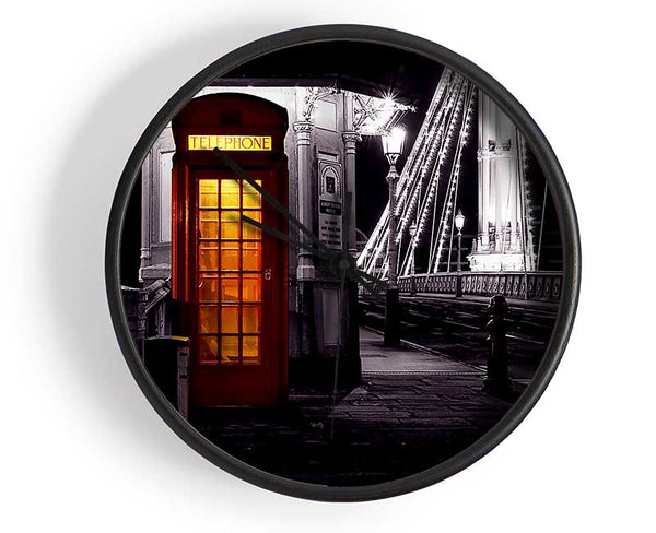 London Bridge Telephone Box Red B n W Clock - Wallart-Direct UK