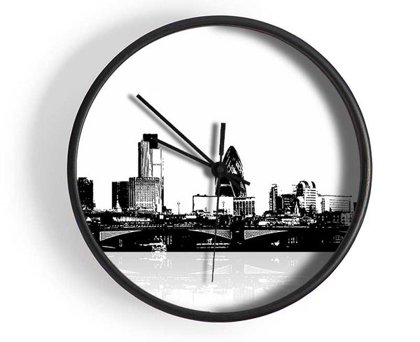 London City Waters B n W Clock - Wallart-Direct UK