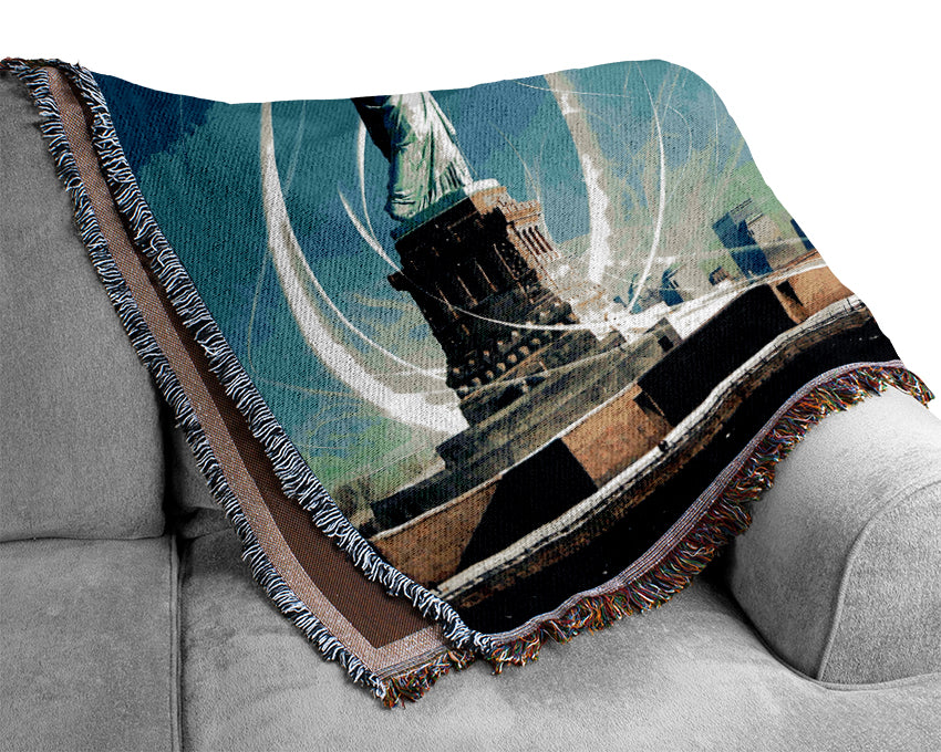 New Yorks Statue Of Liberty Woven Blanket