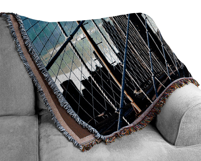 Structure Of Brooklyn Bridge Woven Blanket