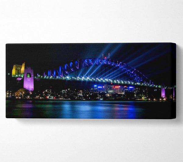 Blaues Licht der Sydney Harbour Bridge