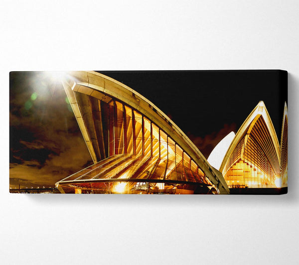 Goldener Glanz des Sydney Opera House
