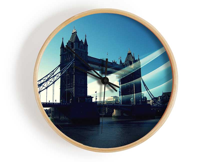 Tower Bridge London Trail Clock - Wallart-Direct UK