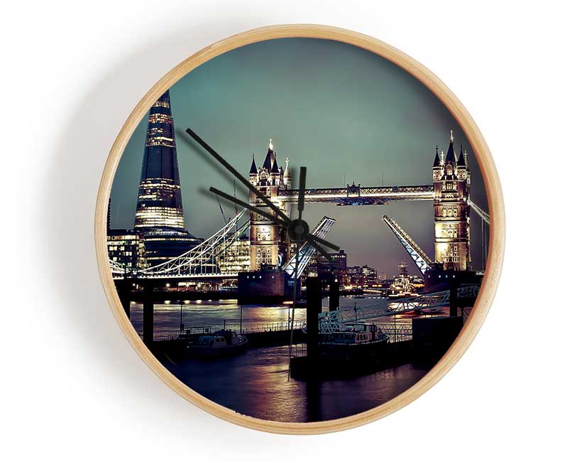 Tower Bridge Of London Clock - Wallart-Direct UK