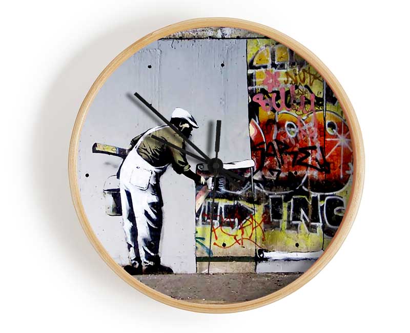 Wallpaper Over Robbo Graffiti Clock - Wallart-Direct UK