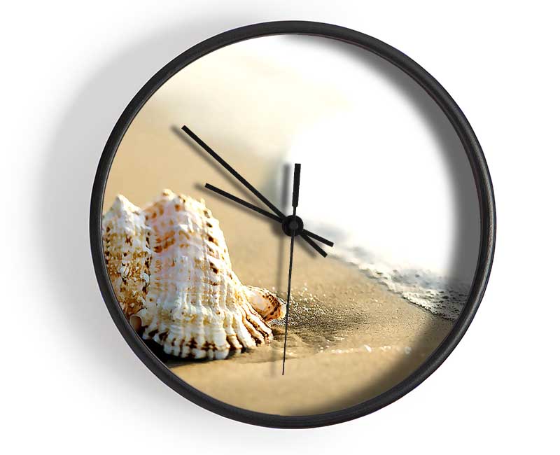 Whelk Shell On The Beach 2 Clock - Wallart-Direct UK