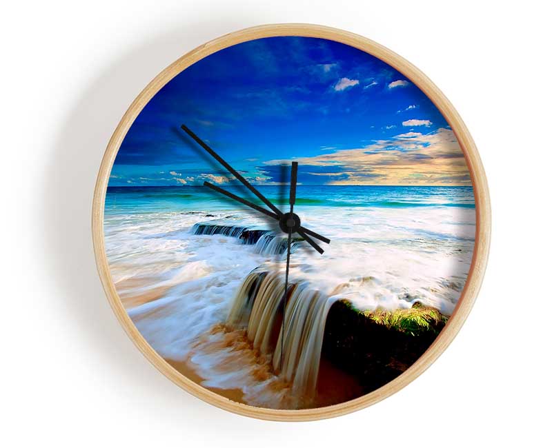 Spill Of The Ocean Waves Clock - Wallart-Direct UK