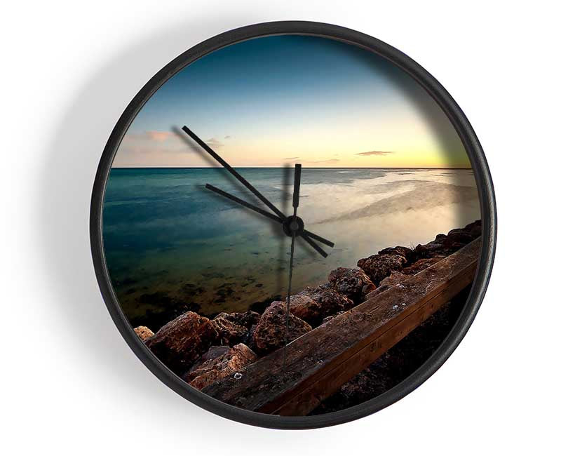 Clam Beach Clock - Wallart-Direct UK