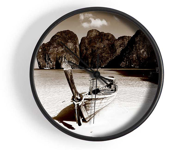 Paradise Cove Coco Clock - Wallart-Direct UK