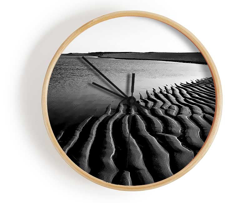 Ripples Of Sand Clock - Wallart-Direct UK