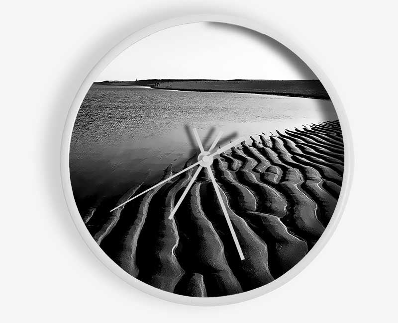Ripples Of Sand Clock - Wallart-Direct UK