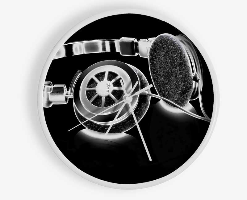 Headphones B n W Clock - Wallart-Direct UK