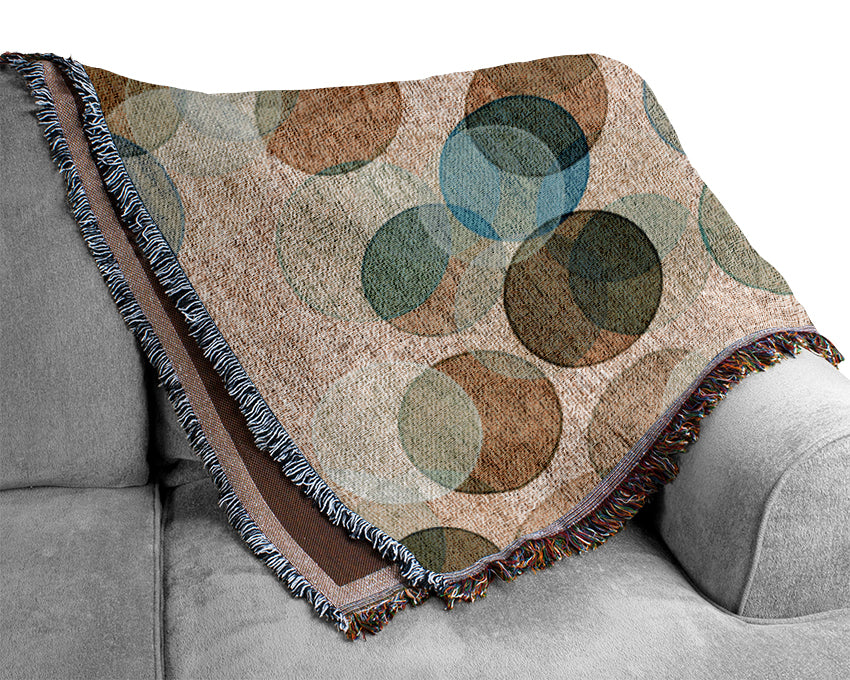Over Lapping Bubbles Woven Blanket